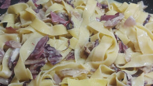 pappardelle condite 