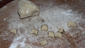 tocchetti impasto gnocchi di castagne