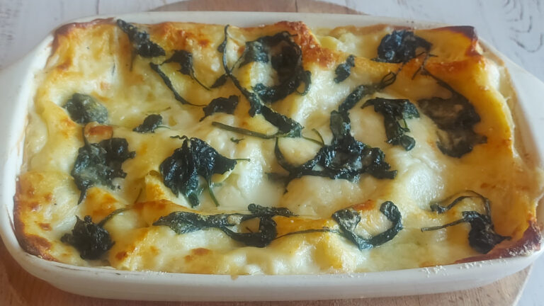 lasagne vegetariane con spinaci e besciamella