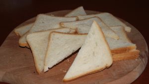 triangoli di pane