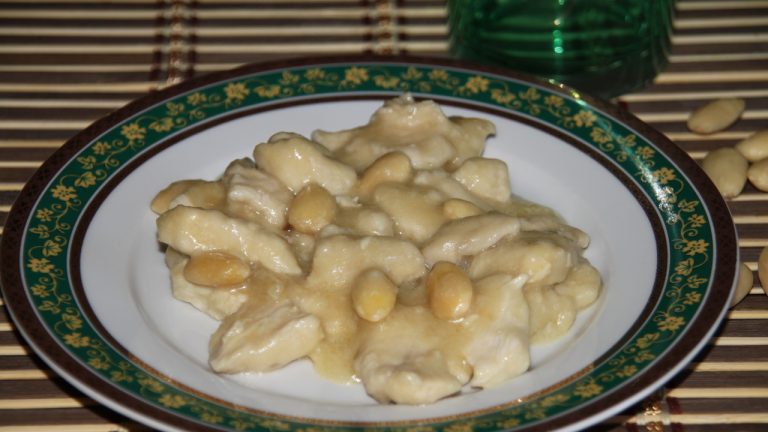 pollo alle mandorle