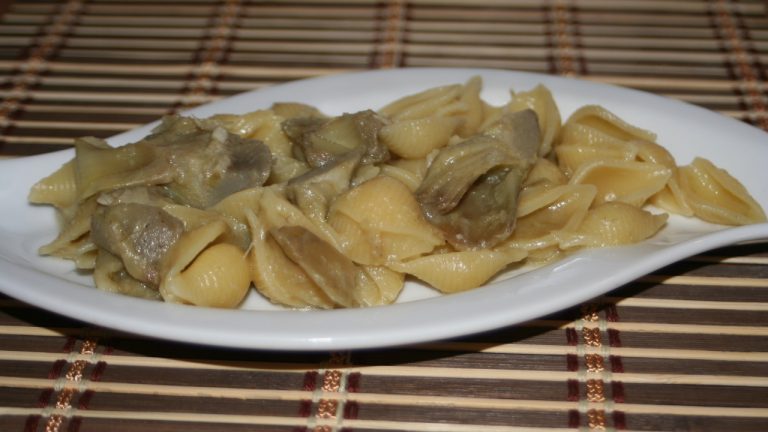 pasta con cuori di carciofi