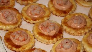 vol au vent ai gamberetti