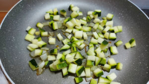 zucchine in padella