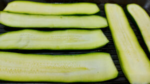 zucchine grigliate crude