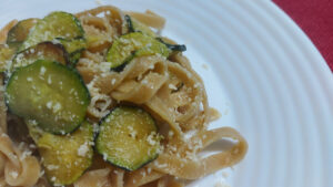 tagliatelle con zucchine