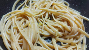 linguine al limone condite