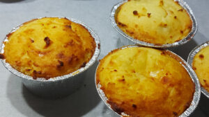 tortini di patate con scamorza cotti